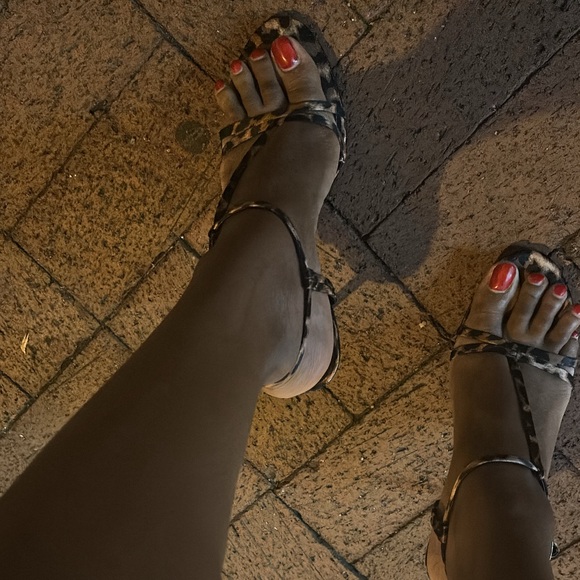 Zara Cheetah print heels - Picture 2 of 2